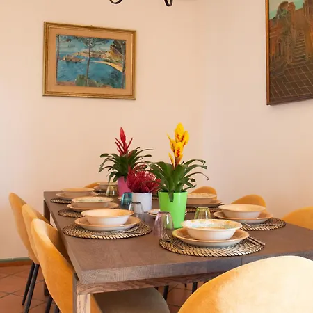 Villa Silvanae Pool Aci Castello