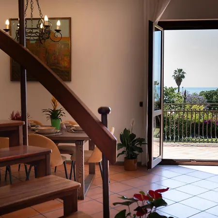 Silvanae Pool Villa Aci Castello