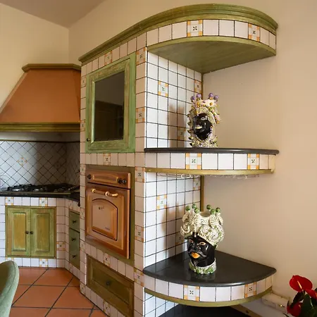 Villa Silvanae Pool Aci Castello